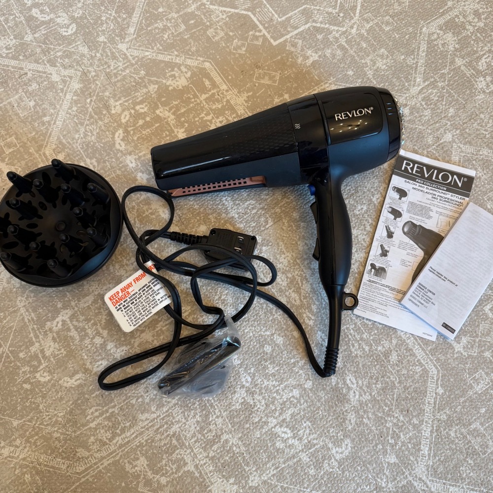 REVLON Salon 360 Surround Styler Hair Dryer Black‎ Model RVDRS206 with Diffuser